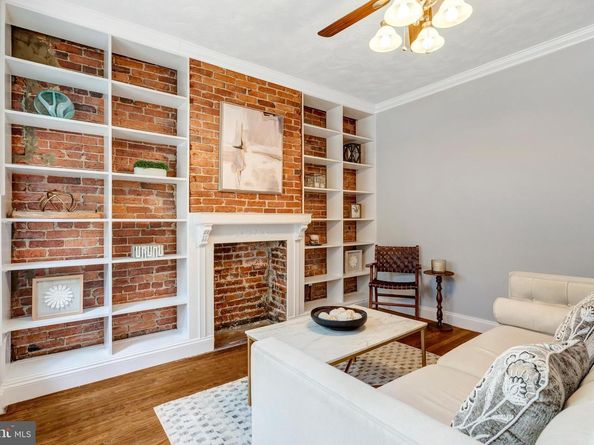 913 4TH Street NE, Washington DC 20002