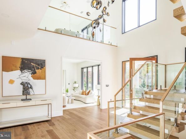 6605 Lybrook Court, Bethesda MD 20817