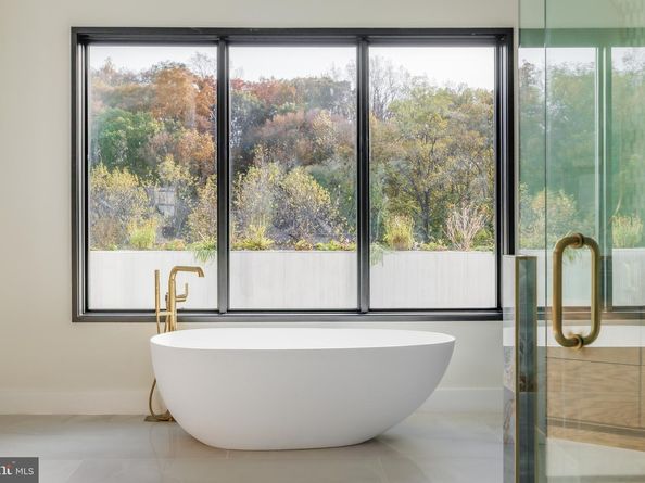 6605 Lybrook Court, Bethesda MD 20817