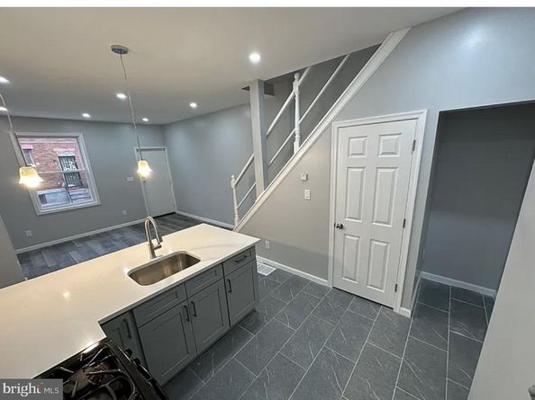 2546 W Seltzer Street, Philadelphia PA 19132