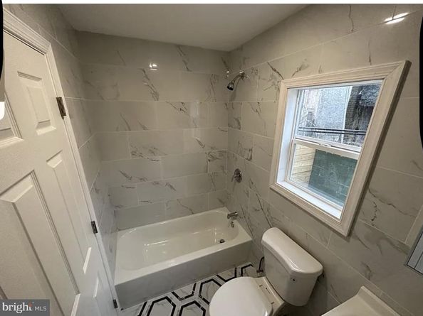 2546 W Seltzer Street, Philadelphia PA 19132
