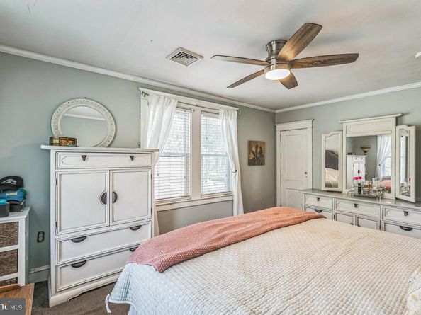 8301 Cadwalader Avenue, Elkins Park PA 19027