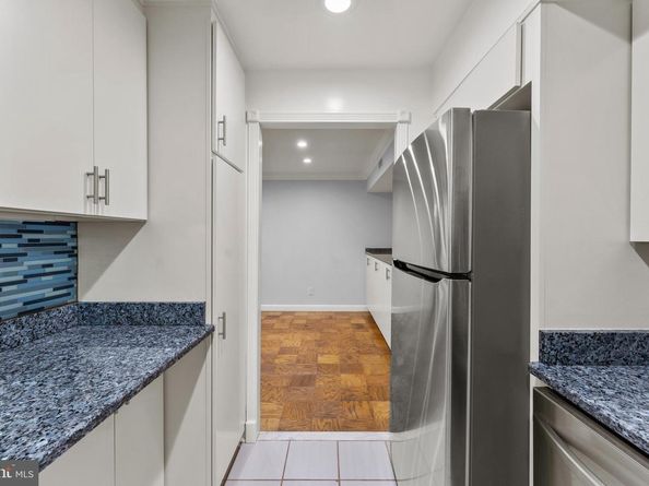 7541 Spring Lake Drive B1, Bethesda MD 20817