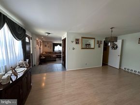 8517 Bergen Terrace, Philadelphia PA 19111