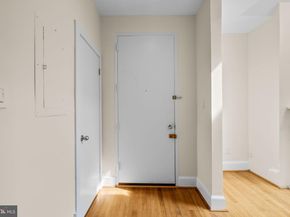 1318 35TH Street NW 7, Washington DC 20007