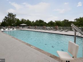 6301 Edsall Road 106, Alexandria VA 22312