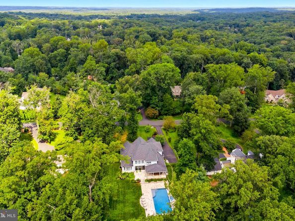 8617 Dixie Place, Mclean VA 22102