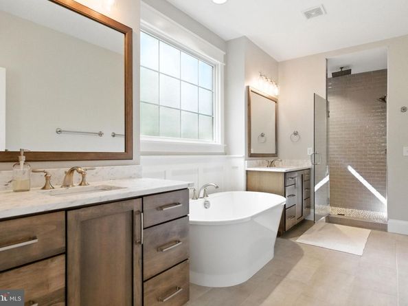 8617 Dixie Place, Mclean VA 22102