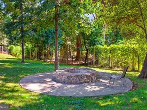 8617 Dixie Place, Mclean VA 22102