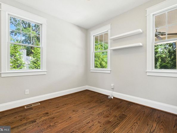 8617 Dixie Place, Mclean VA 22102