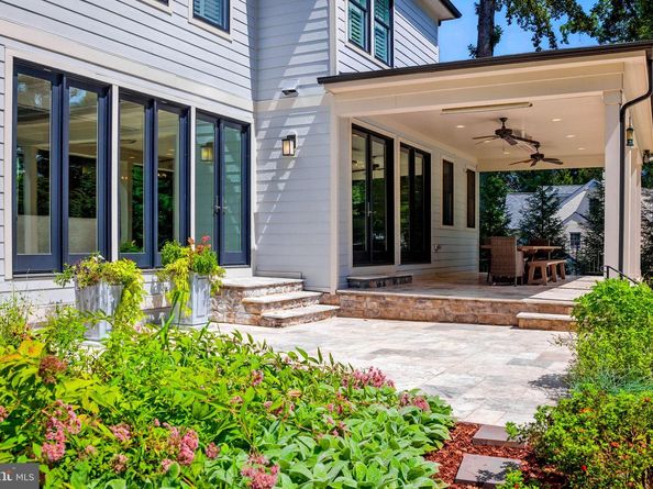 8617 Dixie Place, Mclean VA 22102