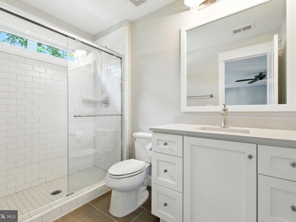 8617 Dixie Place, Mclean VA 22102