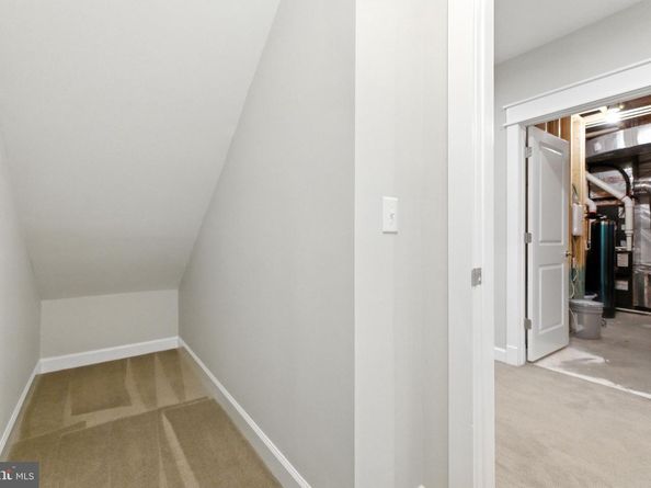 8617 Dixie Place, Mclean VA 22102