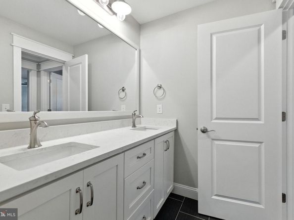 8617 Dixie Place, Mclean VA 22102