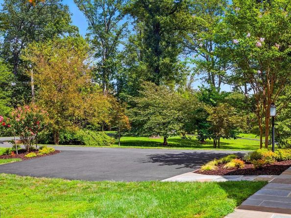 8617 Dixie Place, Mclean VA 22102