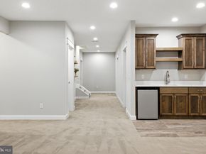 8617 Dixie Place, Mclean VA 22102