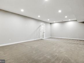 8617 Dixie Place, Mclean VA 22102