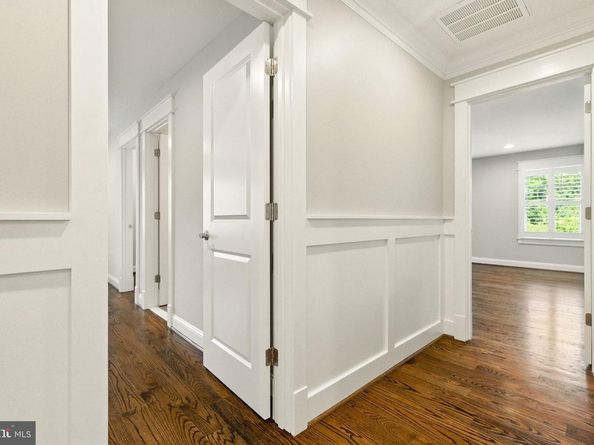 8617 Dixie Place, Mclean VA 22102