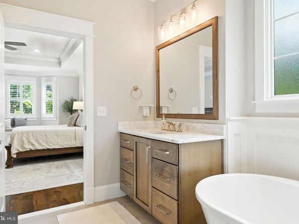 8617 Dixie Place, Mclean VA 22102