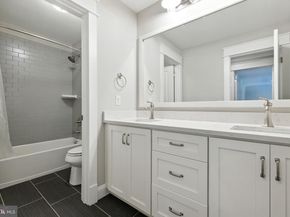 8617 Dixie Place, Mclean VA 22102