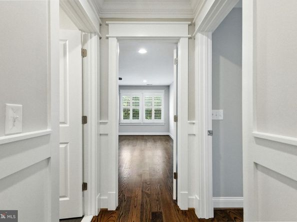 8617 Dixie Place, Mclean VA 22102