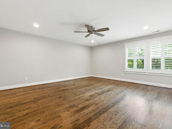 8617 Dixie Place, Mclean VA 22102