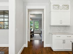 8617 Dixie Place, Mclean VA 22102
