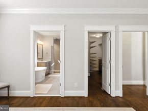 8617 Dixie Place, Mclean VA 22102