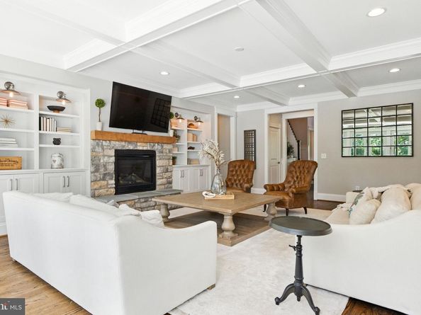 8617 Dixie Place, Mclean VA 22102