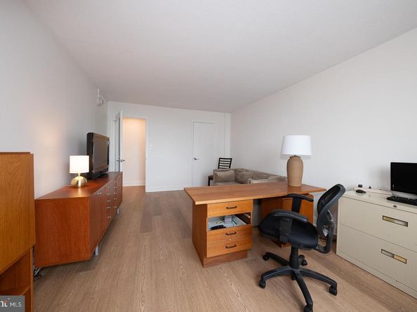 1919 Chestnut Street 2508, Philadelphia PA 19103
