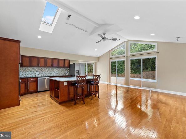 7029 Old Dominion Drive, Mclean VA 22101