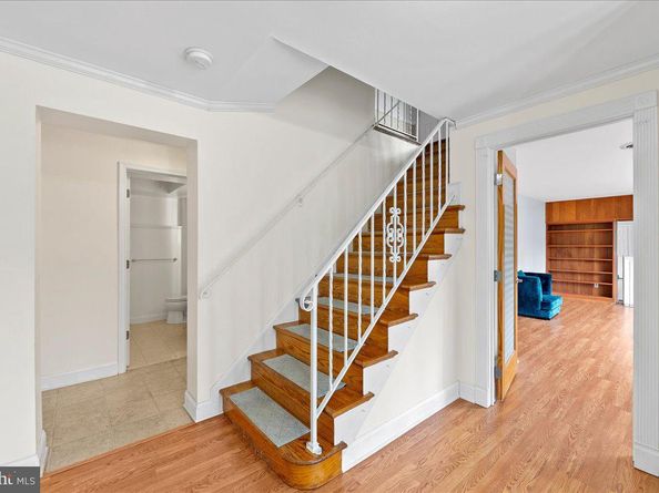 7029 Old Dominion Drive, Mclean VA 22101
