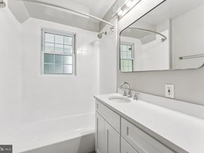 2153 N Taylor Street, Arlington VA 22207