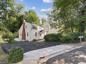 2153 N Taylor Street, Arlington VA 22207