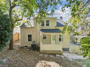 2153 N Taylor Street, Arlington VA 22207