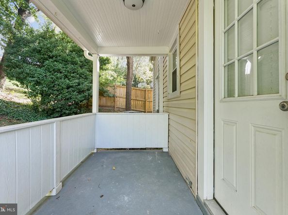 2153 N Taylor Street, Arlington VA 22207