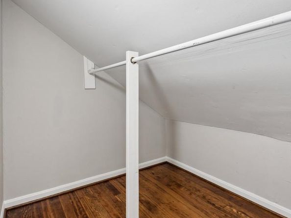 2153 N Taylor Street, Arlington VA 22207