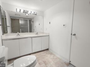 1808 Old Meadow Road 1106, Mclean VA 22102