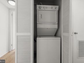 1808 Old Meadow Road 1106, Mclean VA 22102