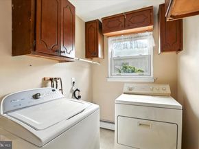 236 Oak Hill Drive, Hatboro PA 19040