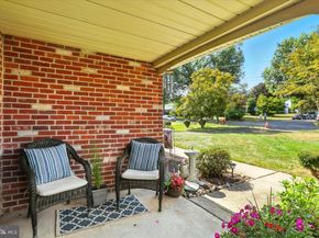 236 Oak Hill Drive, Hatboro PA 19040