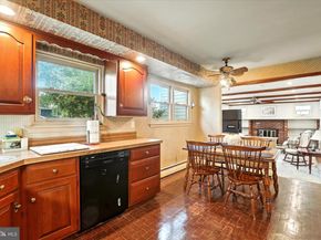 236 Oak Hill Drive, Hatboro PA 19040