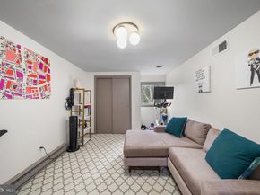 190 Pine Tree Road, King Of Prussia PA 19406