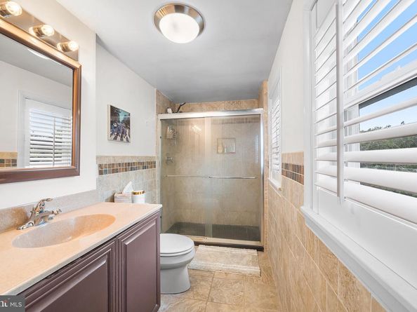 190 Pine Tree Road, King Of Prussia PA 19406