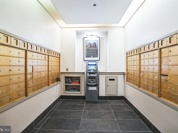 315 New Street 503, Philadelphia PA 19106