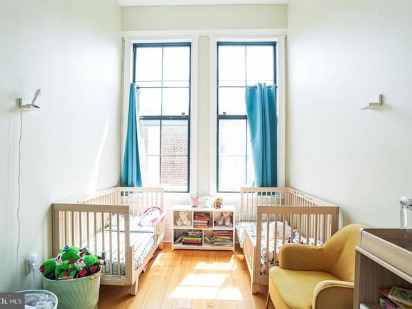 315 New Street 503, Philadelphia PA 19106