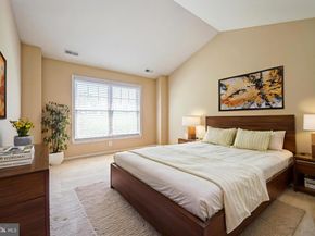 115 Grandview Drive, Warminster PA 18974