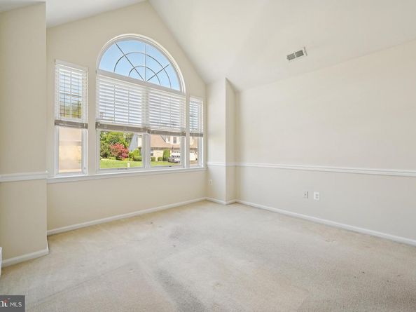 115 Grandview Drive, Warminster PA 18974