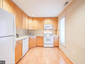 115 Grandview Drive, Warminster PA 18974