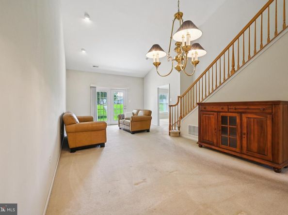115 Grandview Drive, Warminster PA 18974